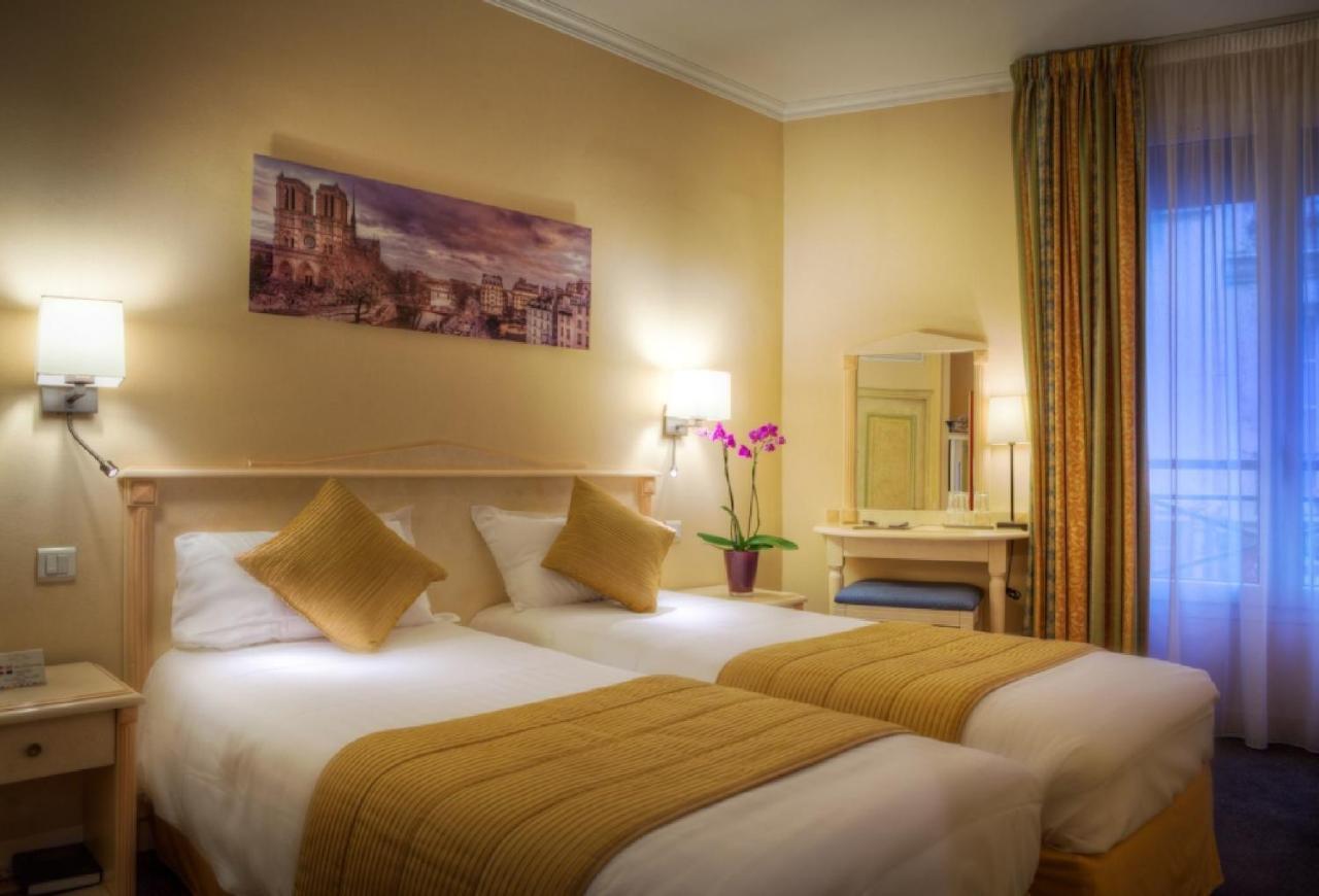 Hotel Louvre Sainte Anne Paris Zimmer foto