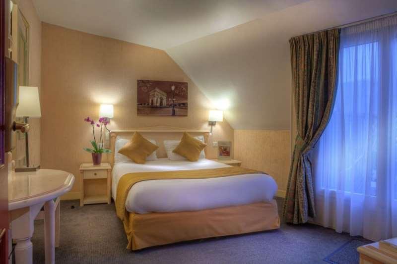 Hotel Louvre Sainte Anne Paris Zimmer foto
